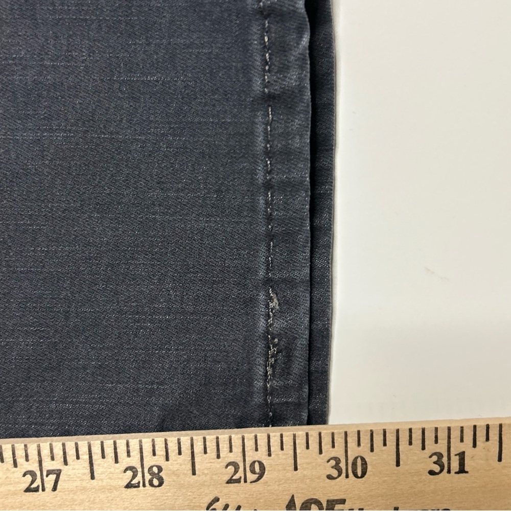 Levi’s 311 Shaping Skinny Jeans Women’s Juniors 29 Black Wash Logo - Picture 13 of 16